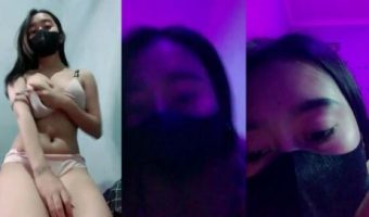 Dedek Mell Cantik Binal MangoLive Temenin Malam Jumat