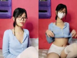 Host Imut Miss Papaw Body Kimcil Berbakat Binal Hot